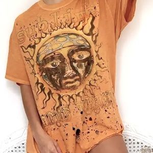 URBAN OUTFITTERS oversized sublime distressed tee